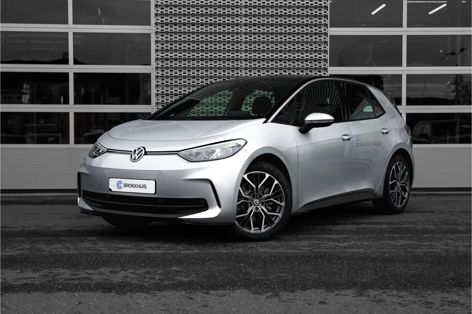 Volkswagen ID.3 Pure Business 52 kWh | 19" | Camera | Navi | Gris - 1