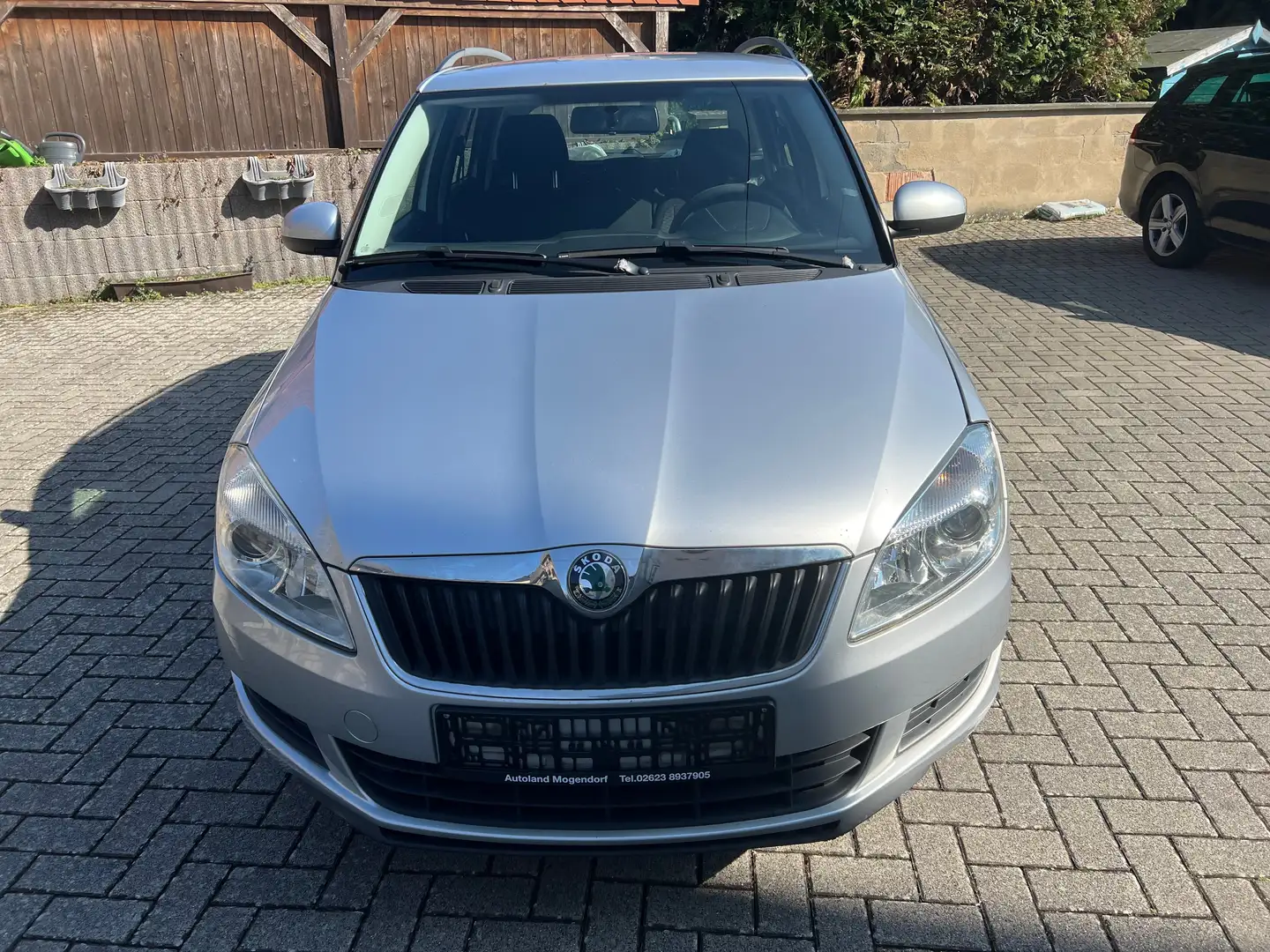 Skoda Fabia Ambiente 1.6 TDI Euro5 Bremsen+TÜV Neu Plateado - 1