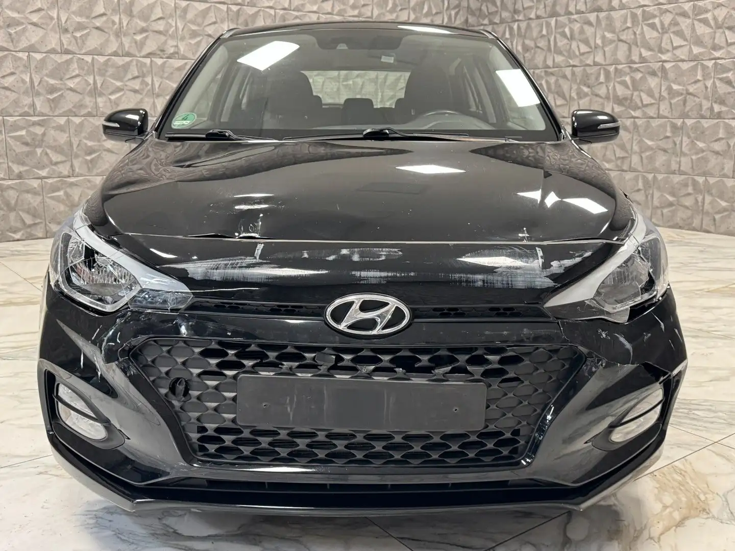 Hyundai i20 Style ** AUTOMATIK ** Schwarz - 2