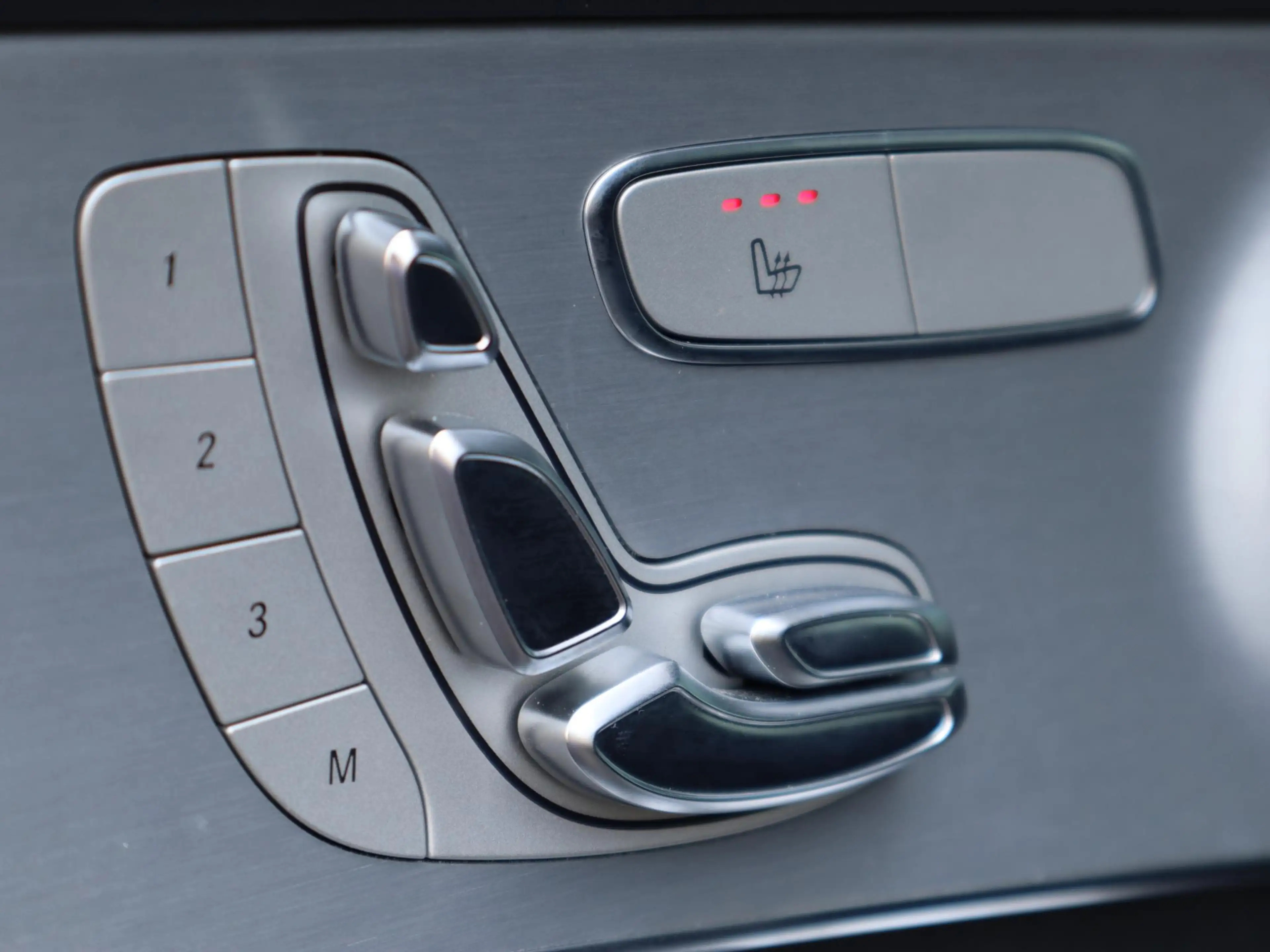 Mercedes-Benz GLC 63 AMG AMG 63 S 4MATIC+ — photo 12