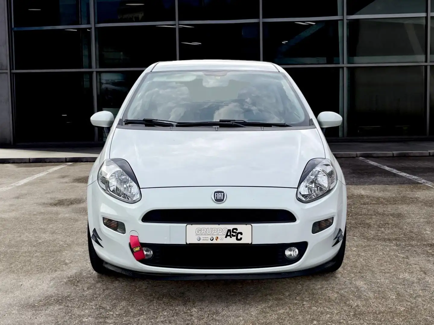 Fiat Punto 3p 1.2 BENZ 69 CV Lounge E6 ADATTA NEOPATENTATI Wit - 2