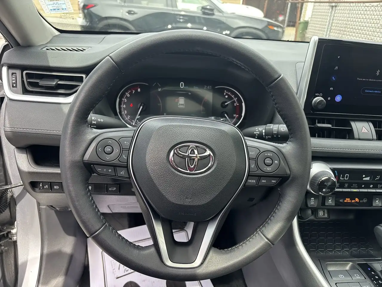 Toyota RAV 4 снимка Toyota RAV 4