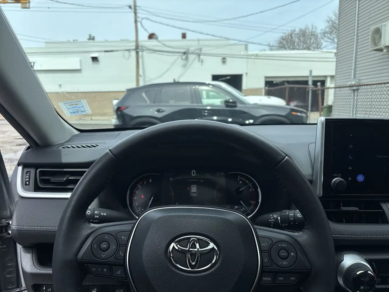 Toyota RAV 4 снимка Toyota RAV 4