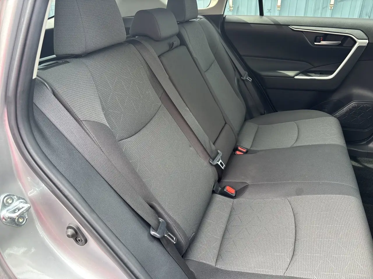 Toyota RAV 4 снимка Toyota RAV 4