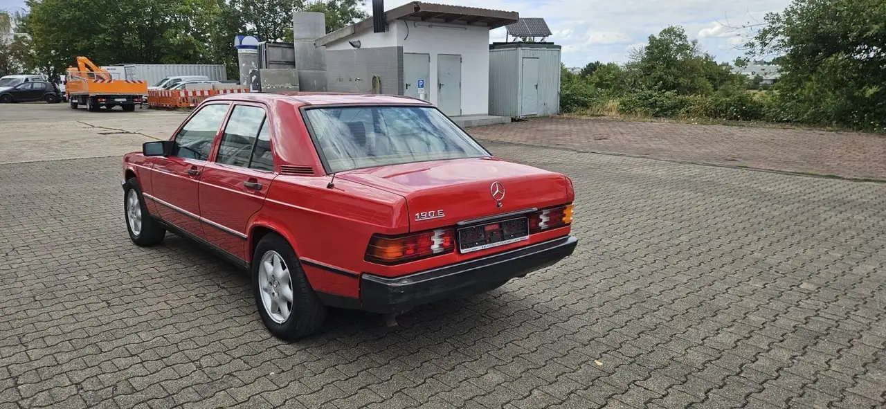 Mercedes-Benz 190, foto 4