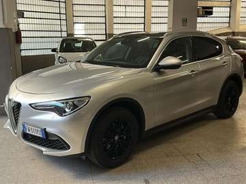 Stelvio 2017 2.2 t Executive Q4 190cv auto my19