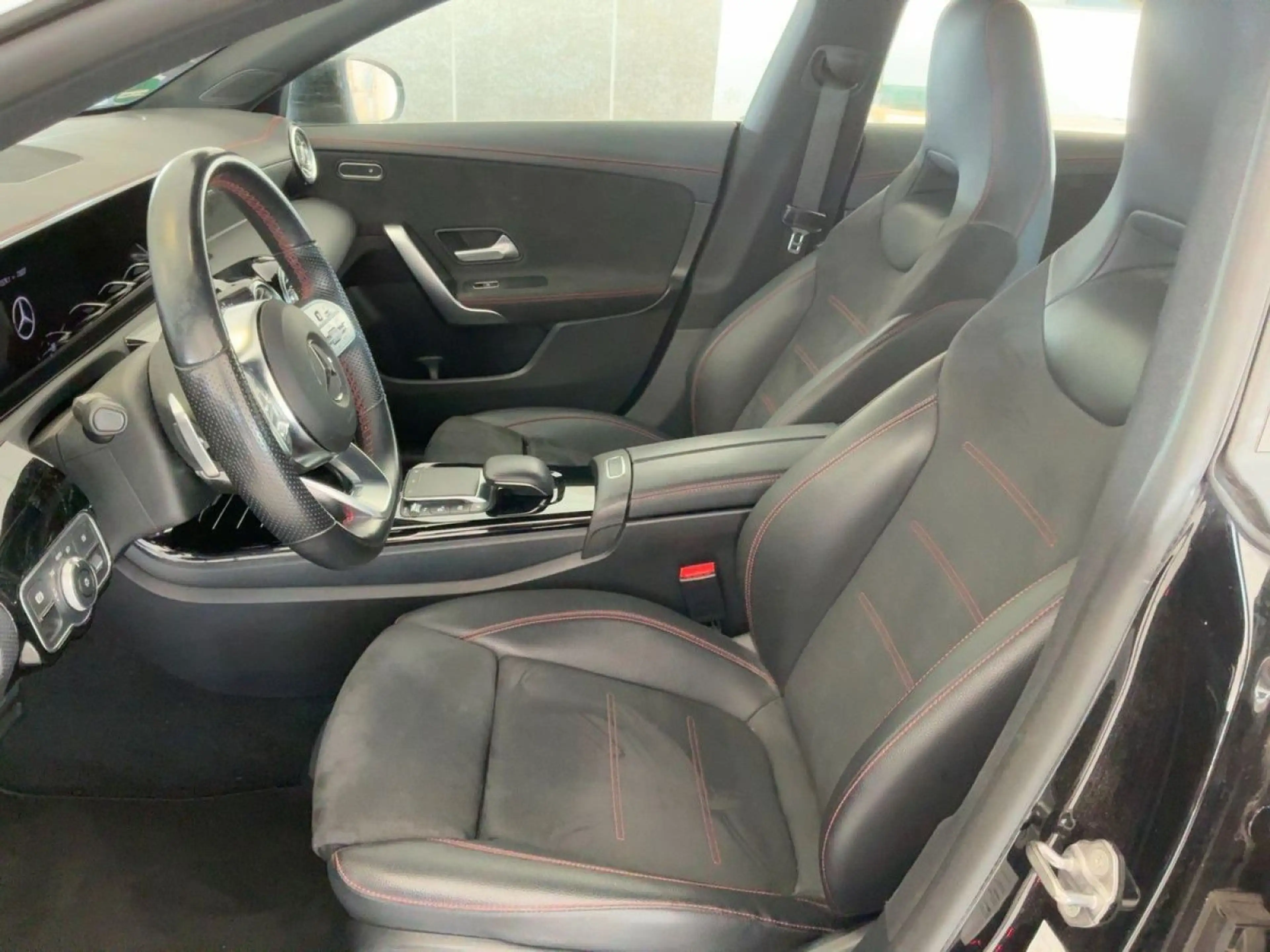 Mercedes-Benz CLA 200 AMG Line LED*MBUX*RFK*AMBIENTE — photo 7