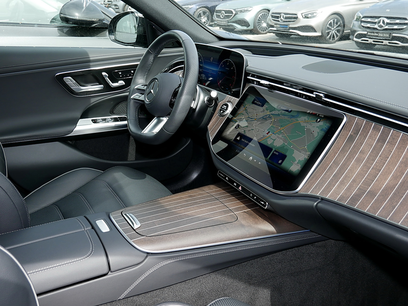Mercedes-Benz E 450 d 4MATIC T-Modell AMG MBUX Night Ambiente — photo 5