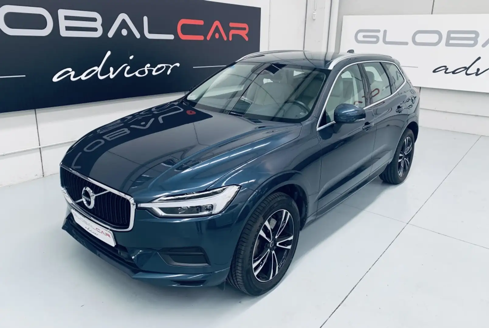 Volvo XC60 T4 Business Plus Aut. 190 Blauw - 1