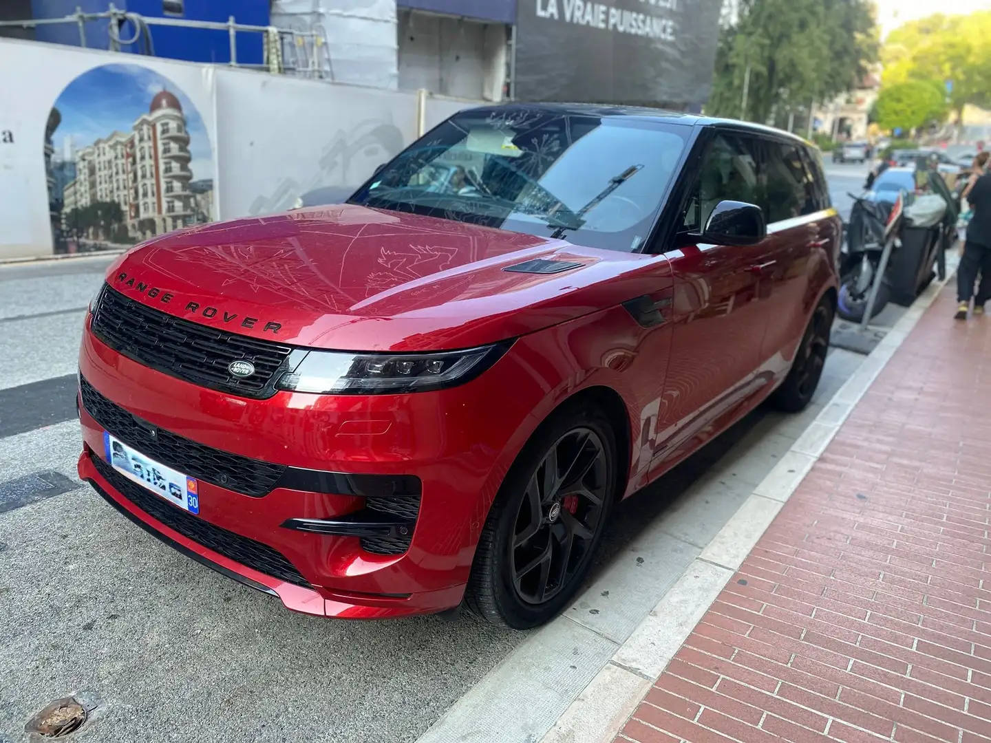 Land Rover Range Rover Sport P 550e AUTOBIOGRAPHY Roşu - 1