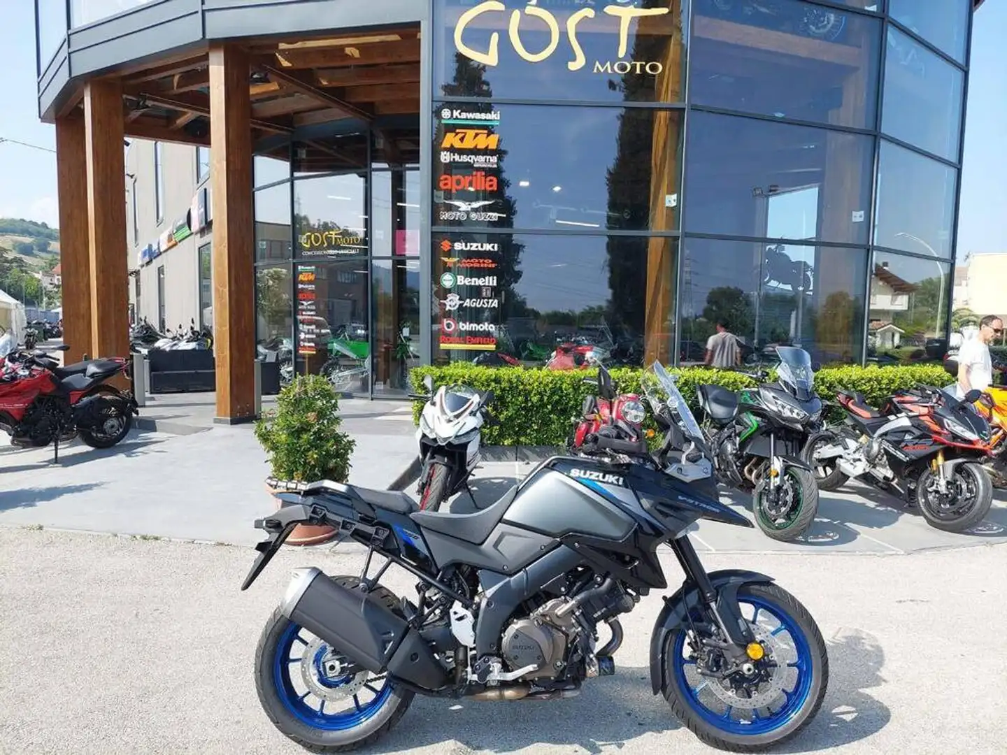 Suzuki V-Strom 1050 - 1