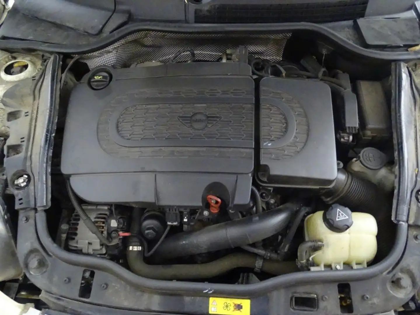 MINI Cooper D Cabrio MINI CABRIO Diesel Aut. Weiß - 2