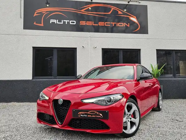 Alfa Romeo Giulia view 13