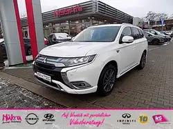 Mitsubishi Outlander PHEV Spirit Plus 4WD Winterräder und A