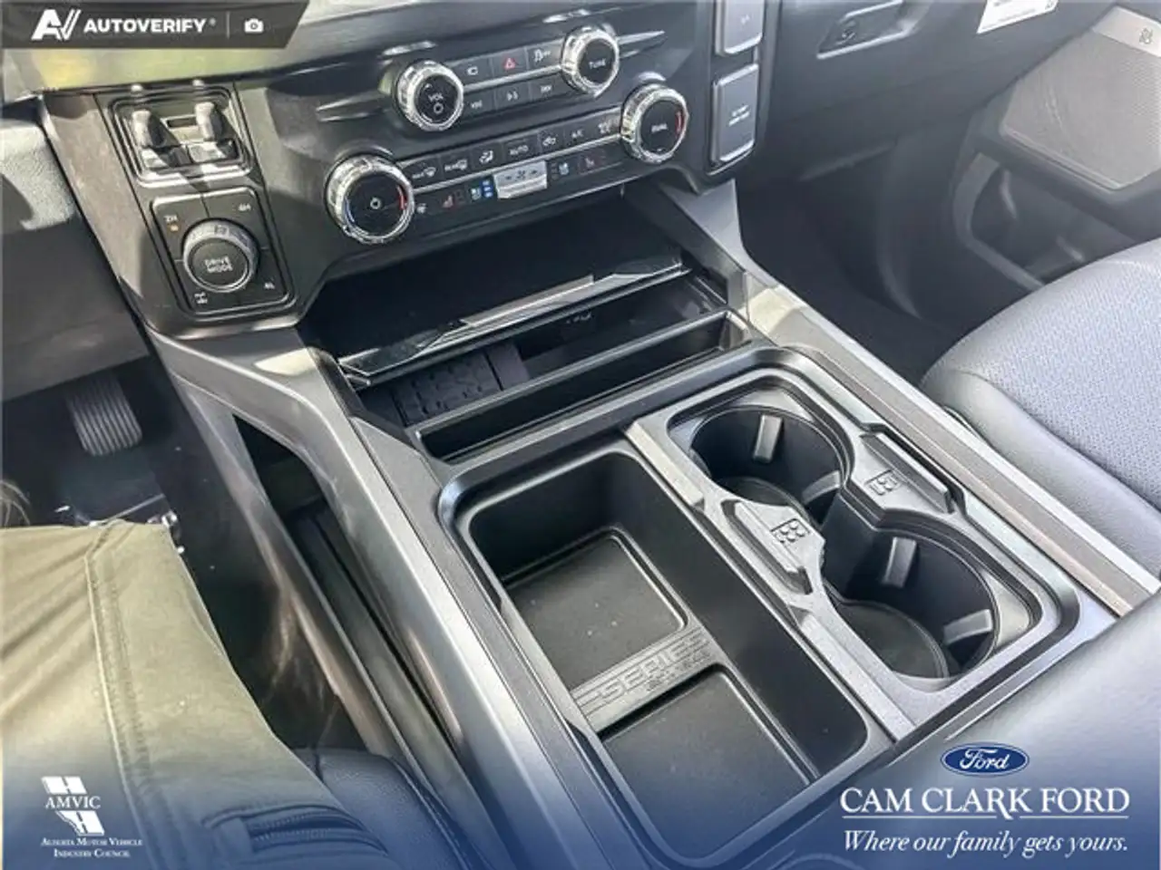 Ford F 350 photo Ford F 350