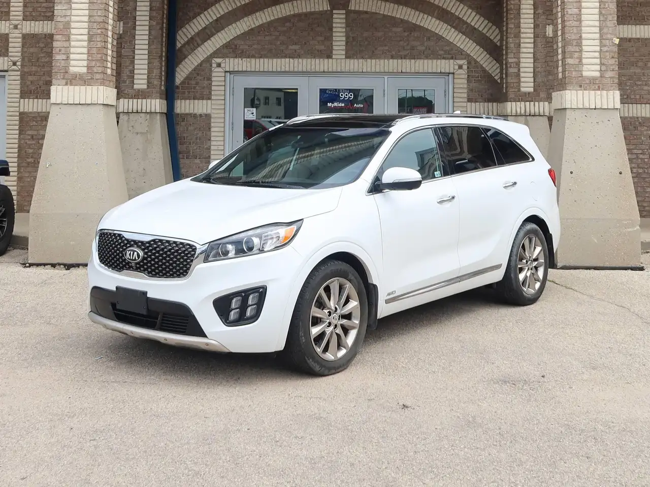 Kia Sorento снимка Kia Sorento
