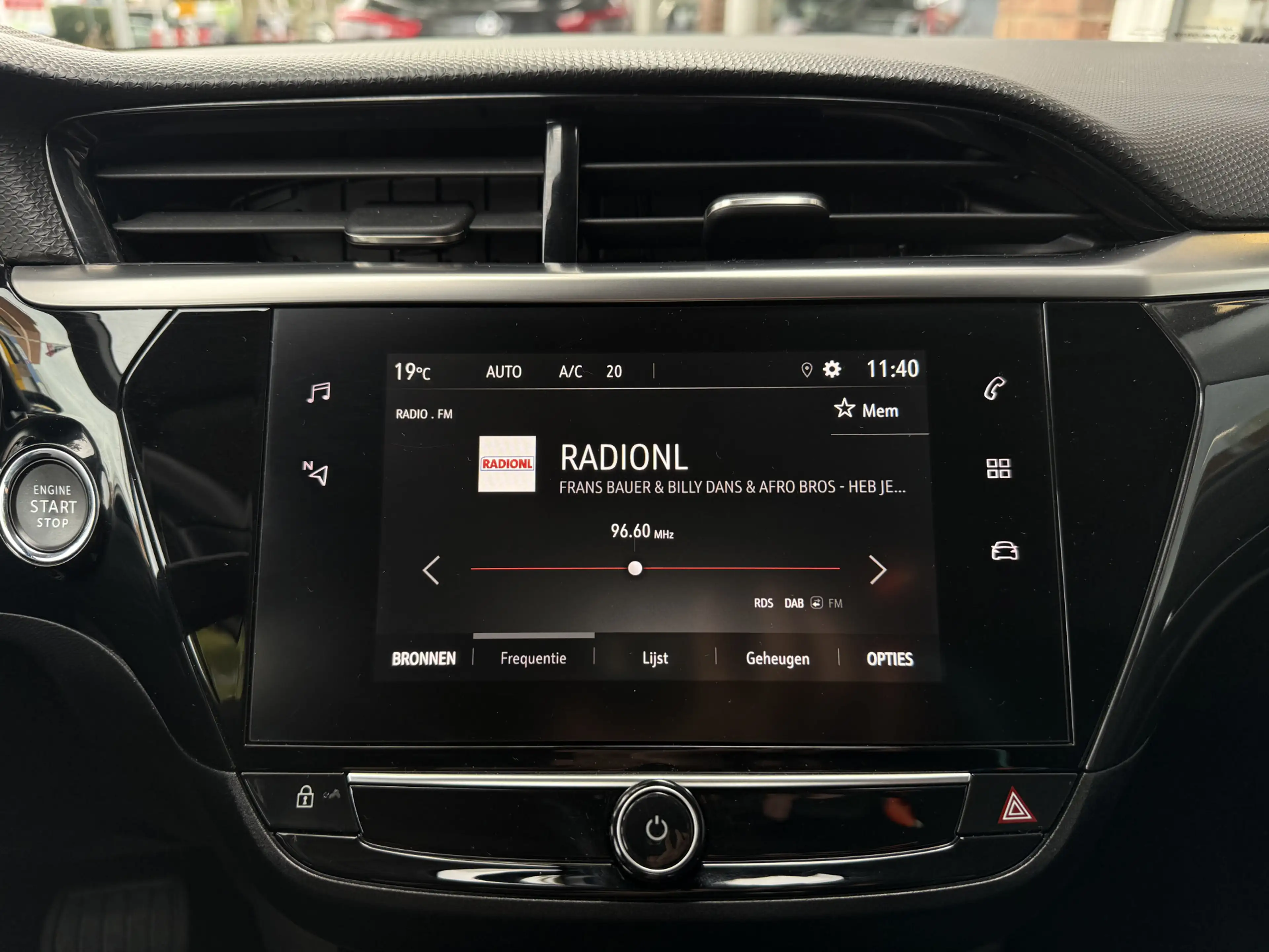 Opel Corsa-e Elegance 50 kWh | SOH 100% | 16 inch velgen | appl — photo 25