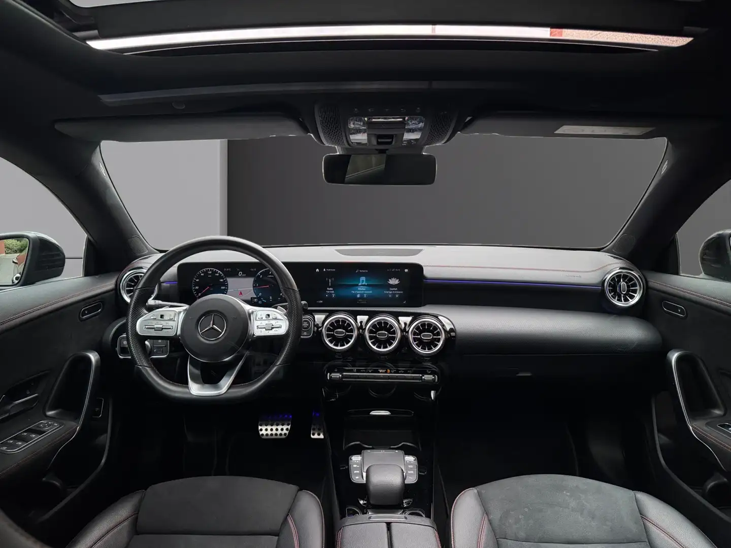 Mercedes-Benz CLA 200 *GARANTIE 12 MOIS* 2.0L.d Pack AMG* Led d'ambiance Negro - 2