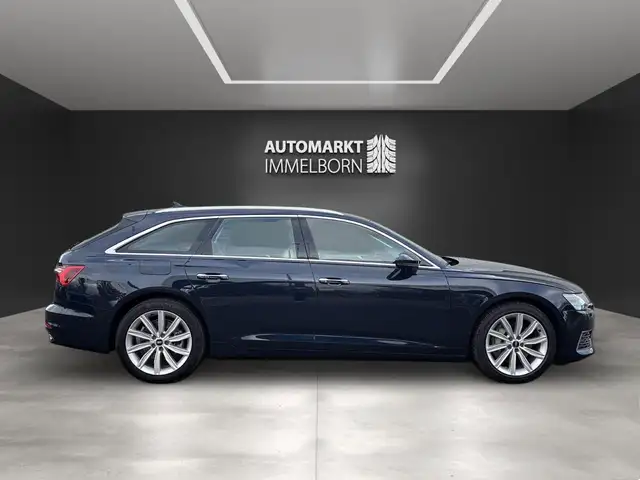 Audi A6 view 11