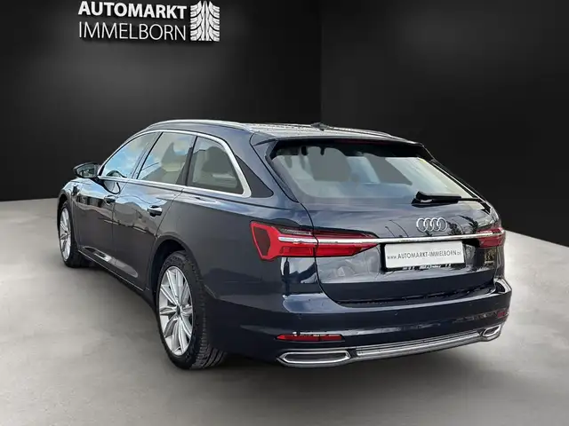 Audi A6 view 5