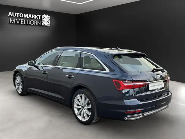 Audi A6 view 6
