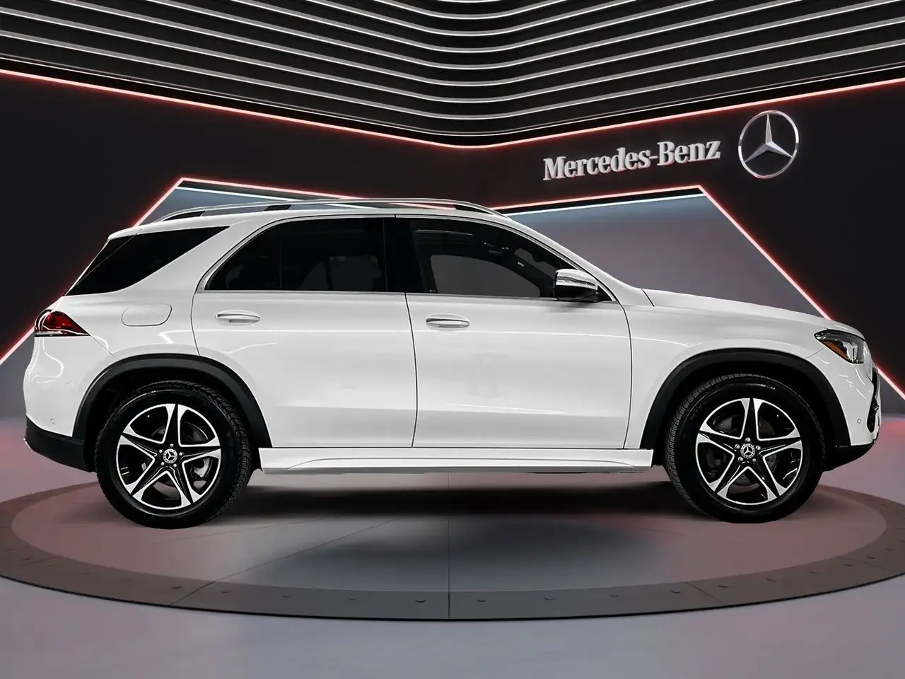 Mercedes-Benz GLE снимка Mercedes-Benz GLE