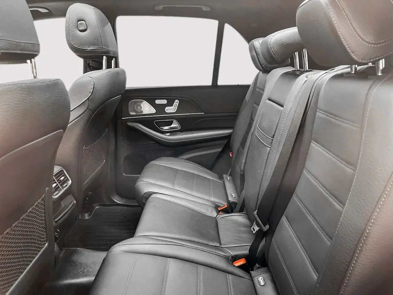 Mercedes-Benz GLE снимка Mercedes-Benz GLE