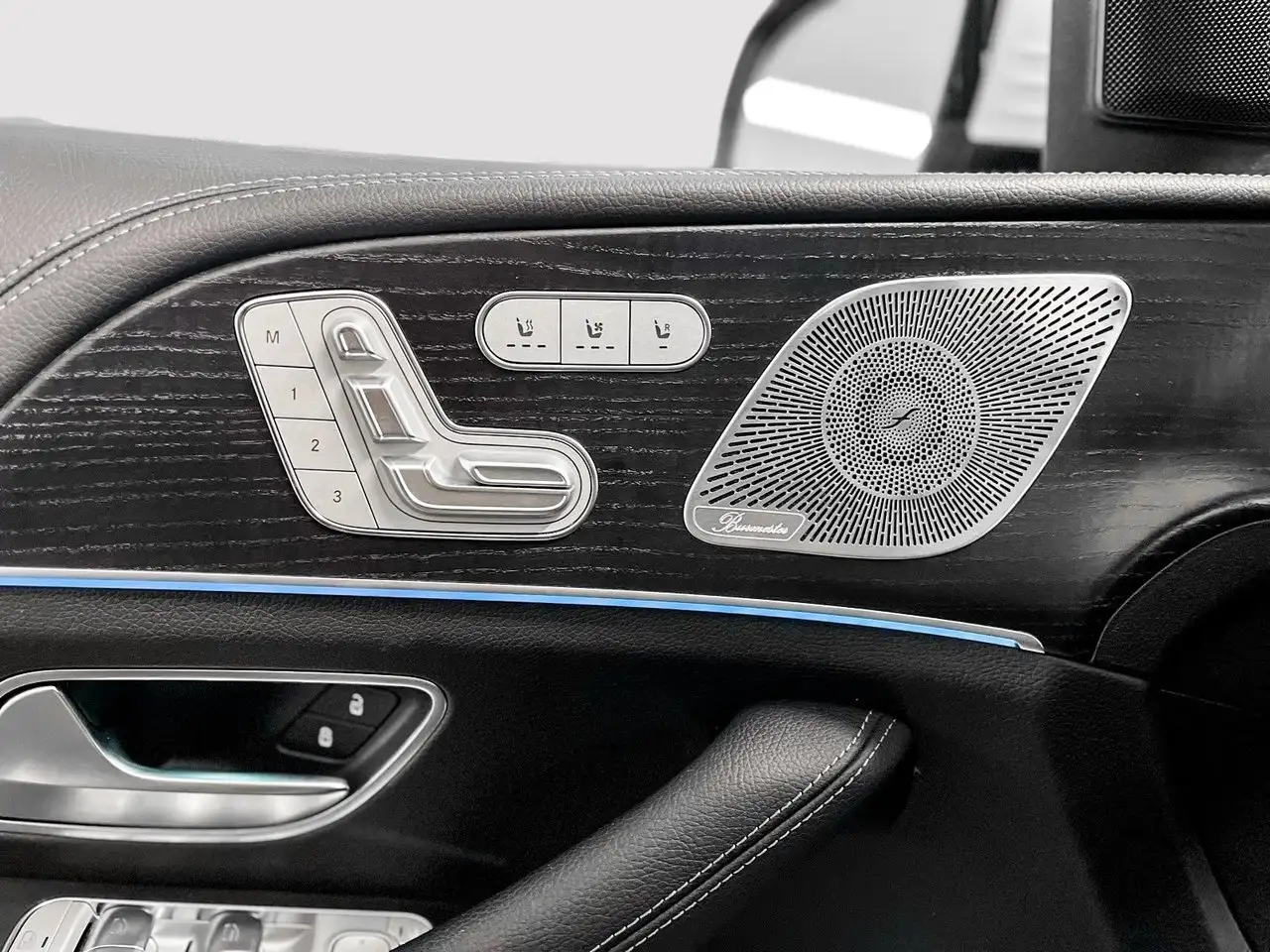 Mercedes-Benz GLE снимка Mercedes-Benz GLE