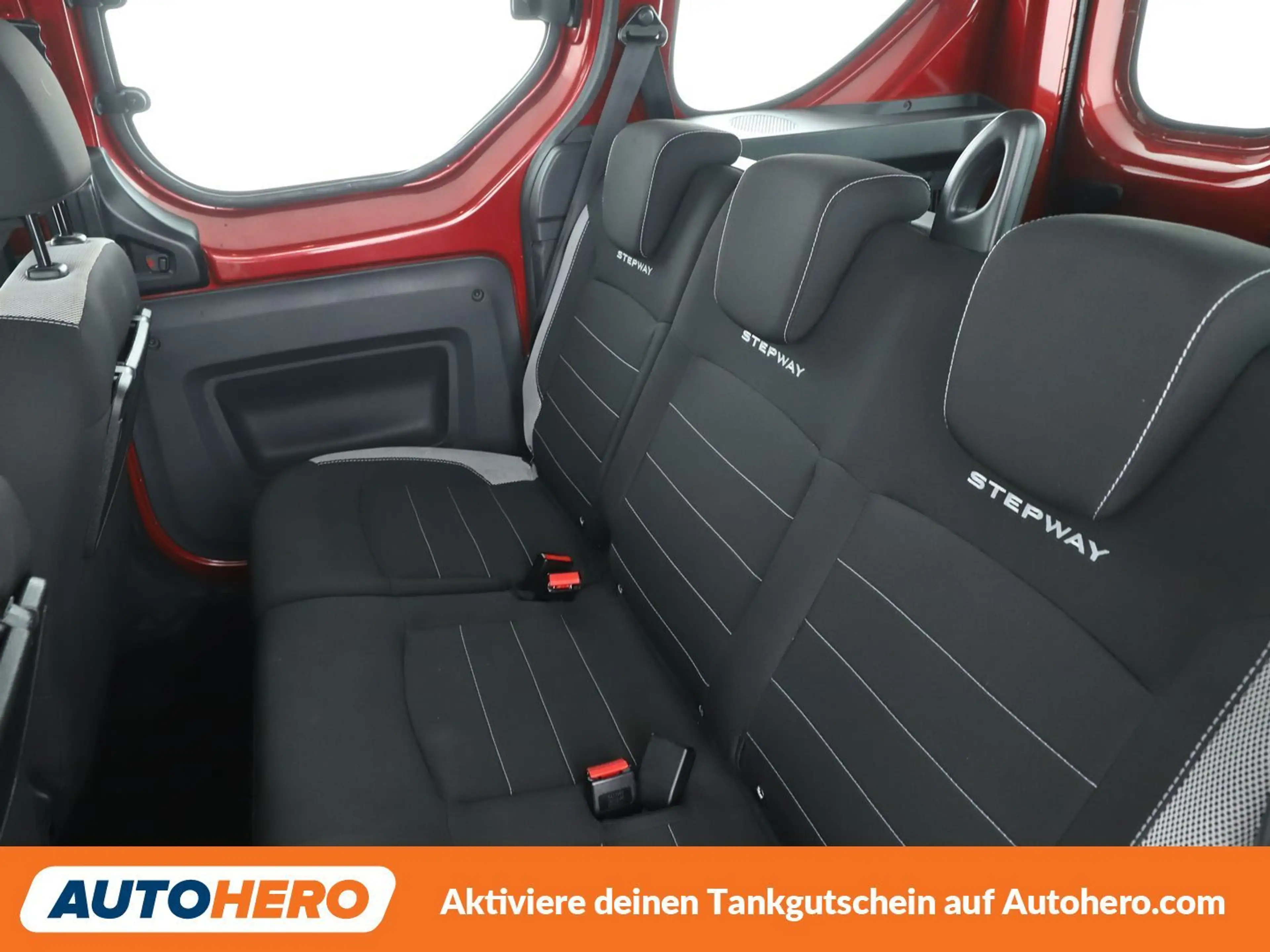 Dacia Dokker 1.2 TCe Stepway*NAVI*TEMPO*PDC*SHZ*KLIMA*GARANTIE* — photo 14