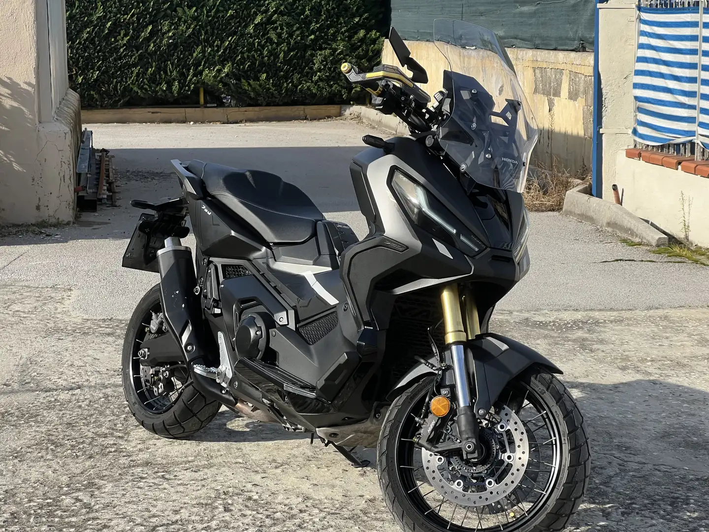 Honda X-ADV Matte Black Negru - 1