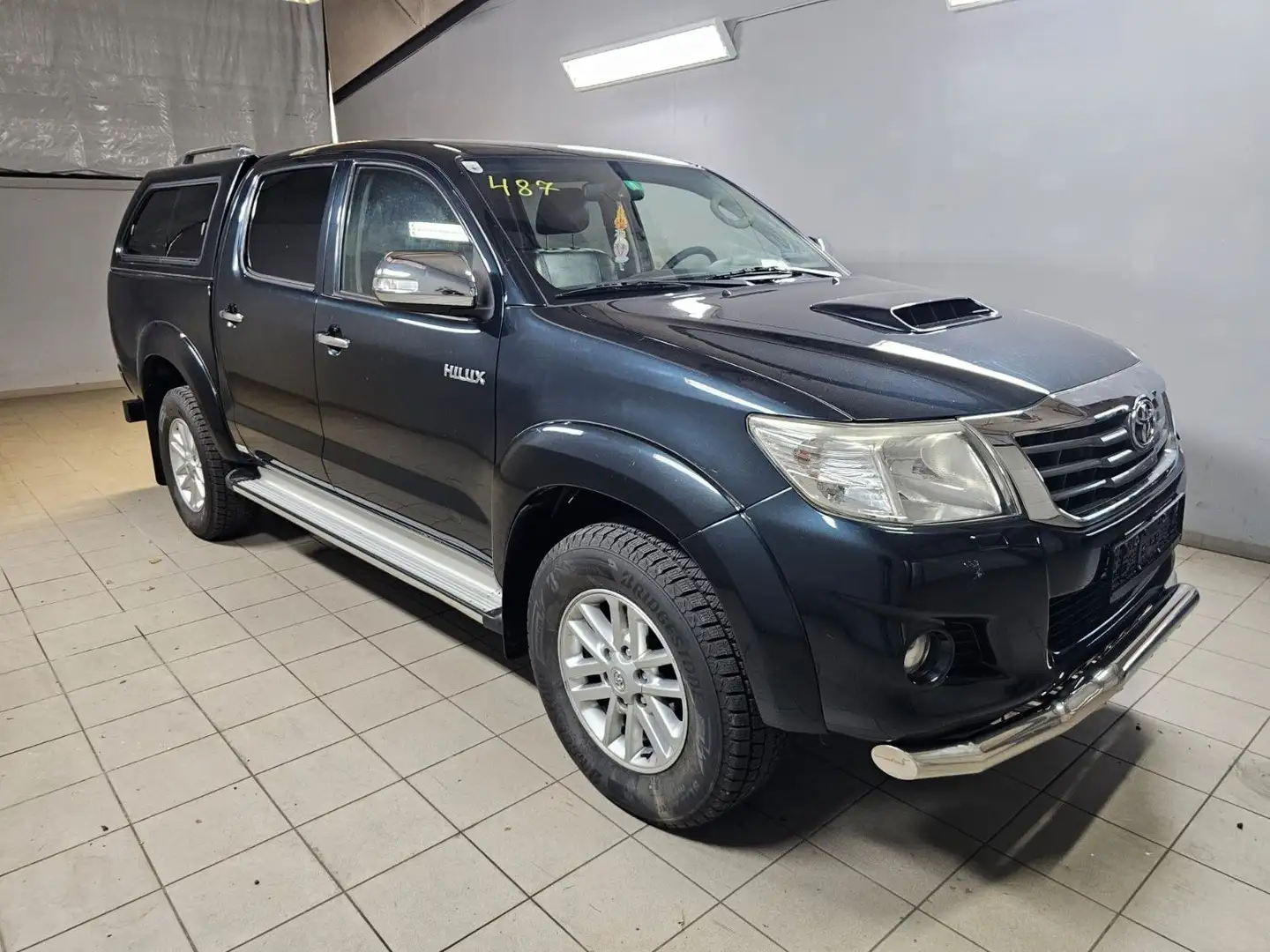 Toyota Hilux Double Cab  4x4 Gris - 2