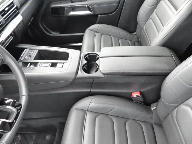 Citroen C5 Aircross view 11