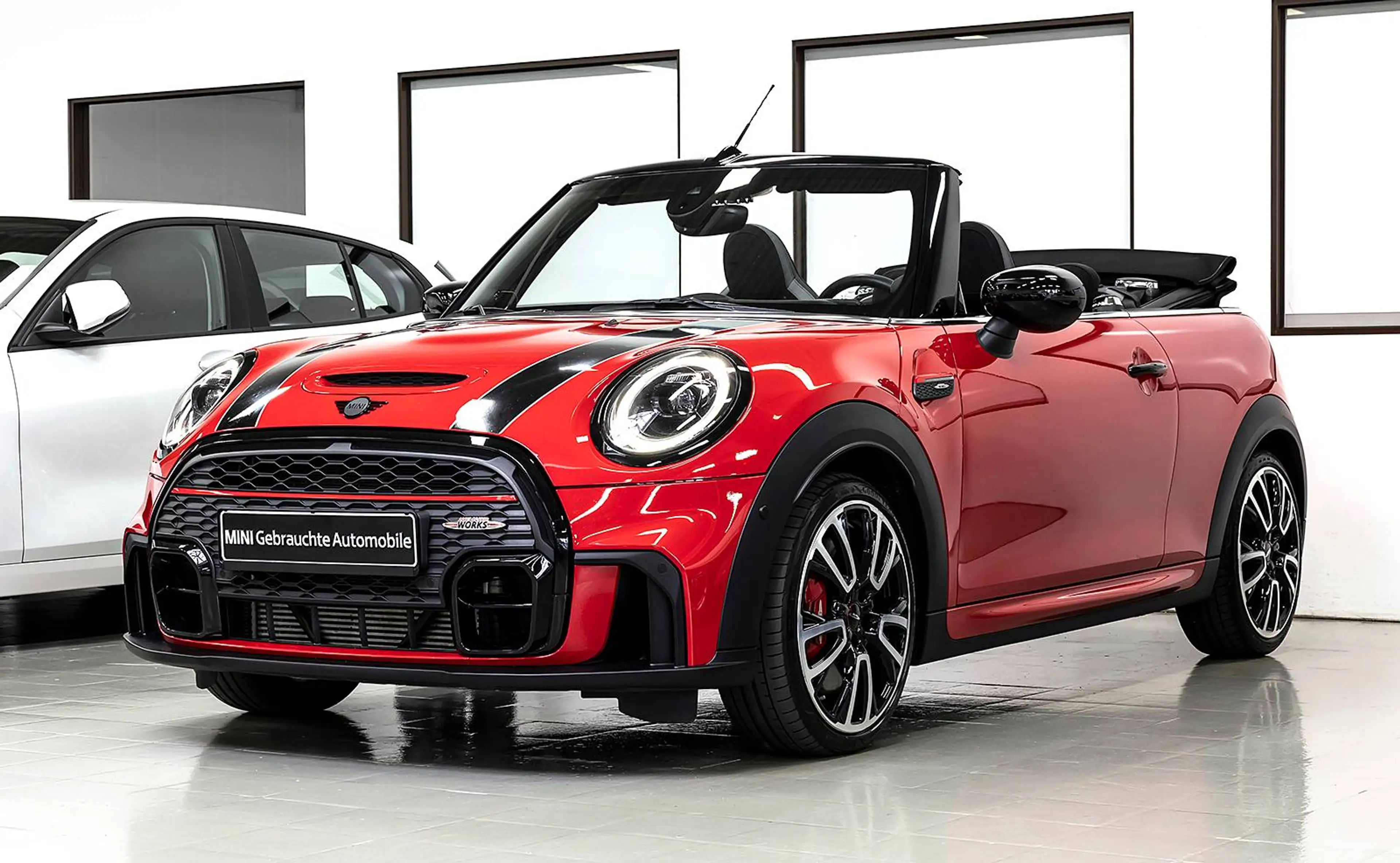 MINI John Cooper Works Cabrio JCW CAB TRIM SAG LED NAV+ HUD ACC ASFW KAM DAB H&K 18"