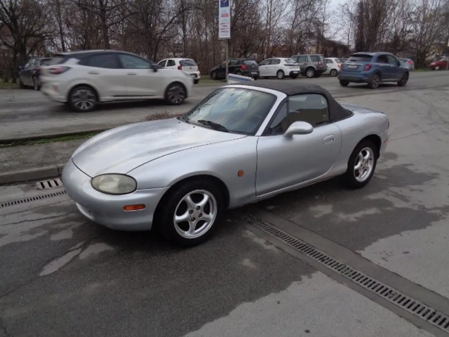Mazda MX-5 1.6 110cv Argento - 1