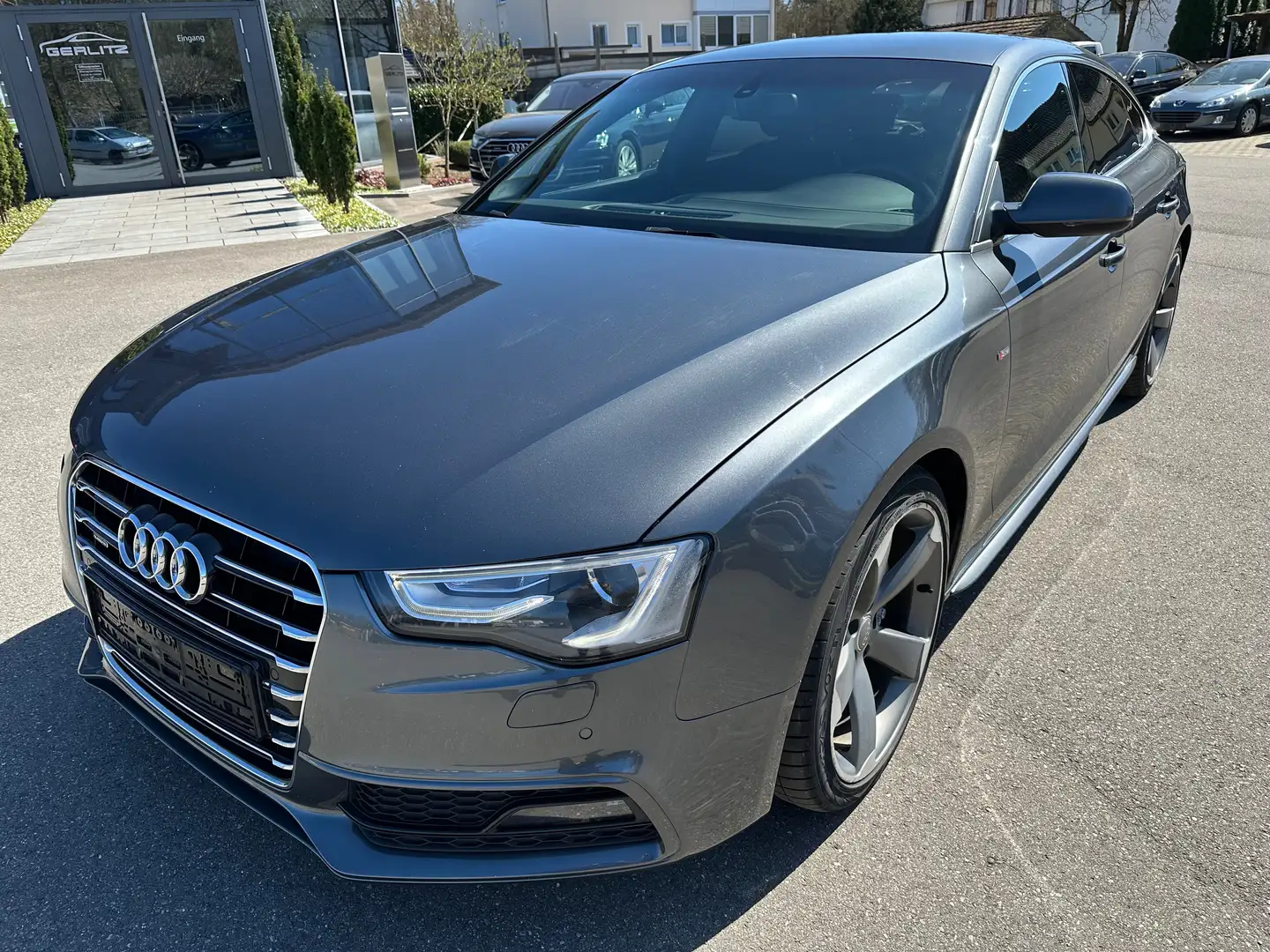 Audi A5 3.0 TDI clean diesel quattro S-Line Sport Plus Grijs - 1