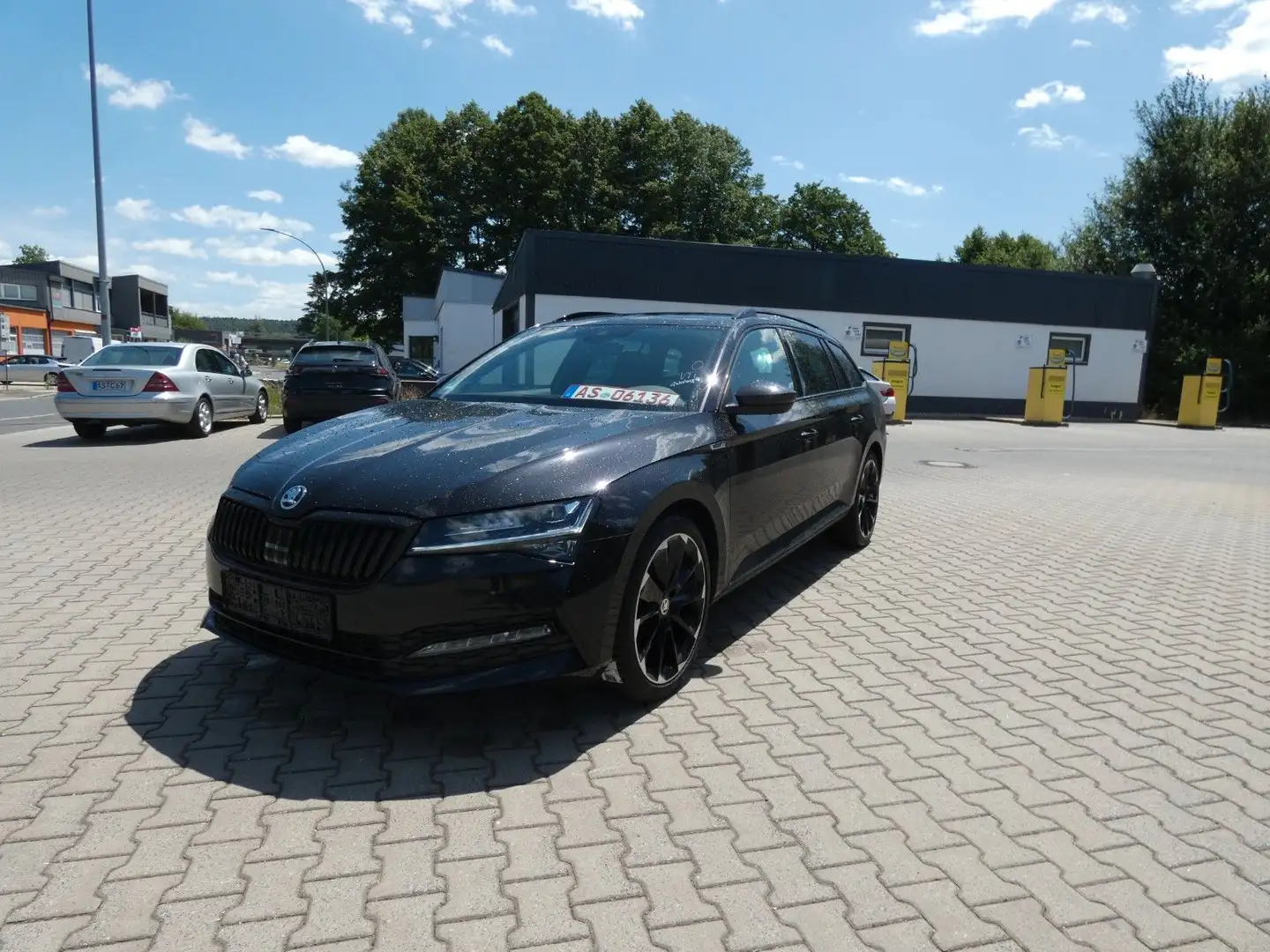 Skoda Superb Combi Sportline2.0TDI DSG Matrix Navi ACC Schwarz - 1