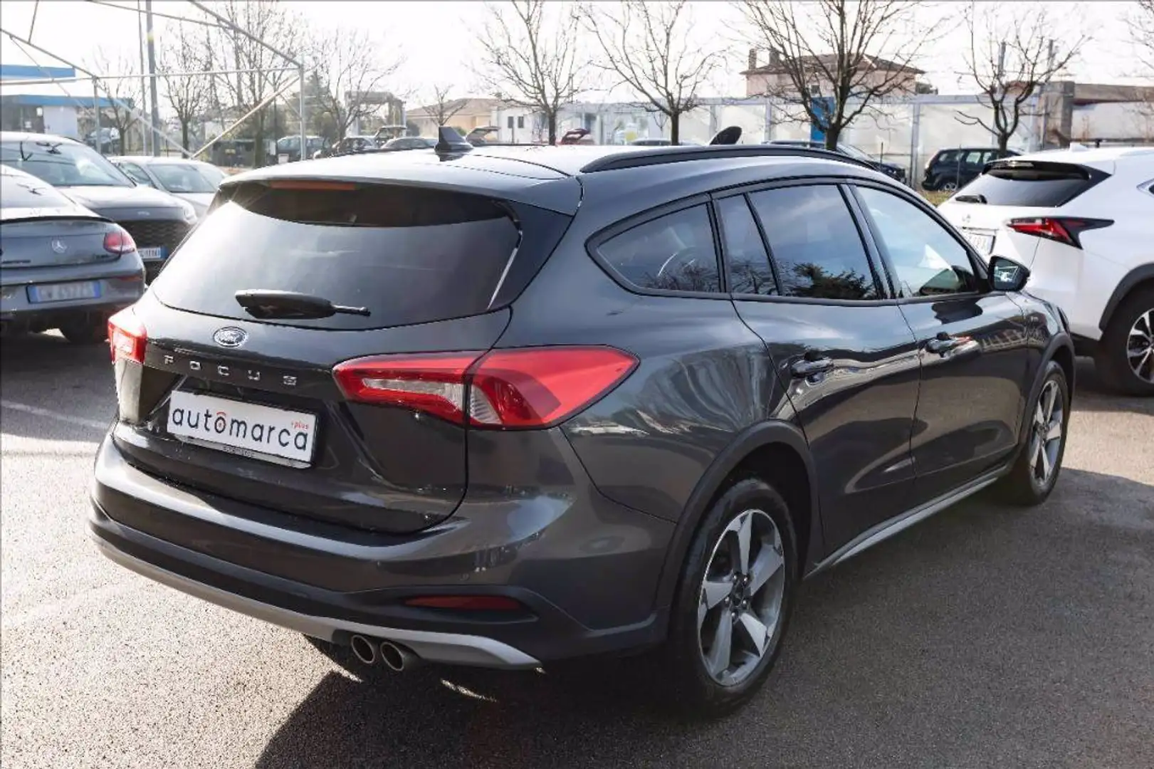 Ford Focus Active SW 1.0 ecoboost 125cv auto Grigio - 2