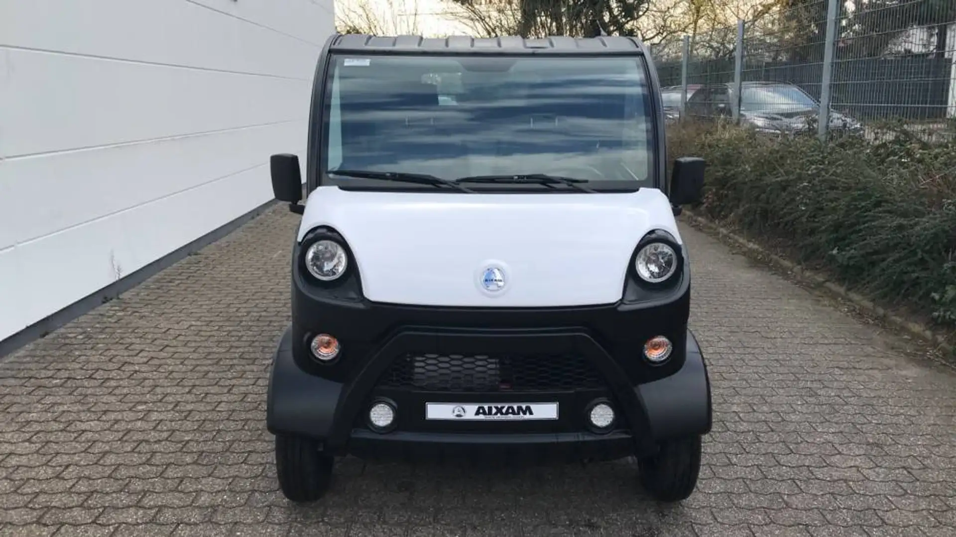 Aixam e-Truck E-truck Pritsche White - 2