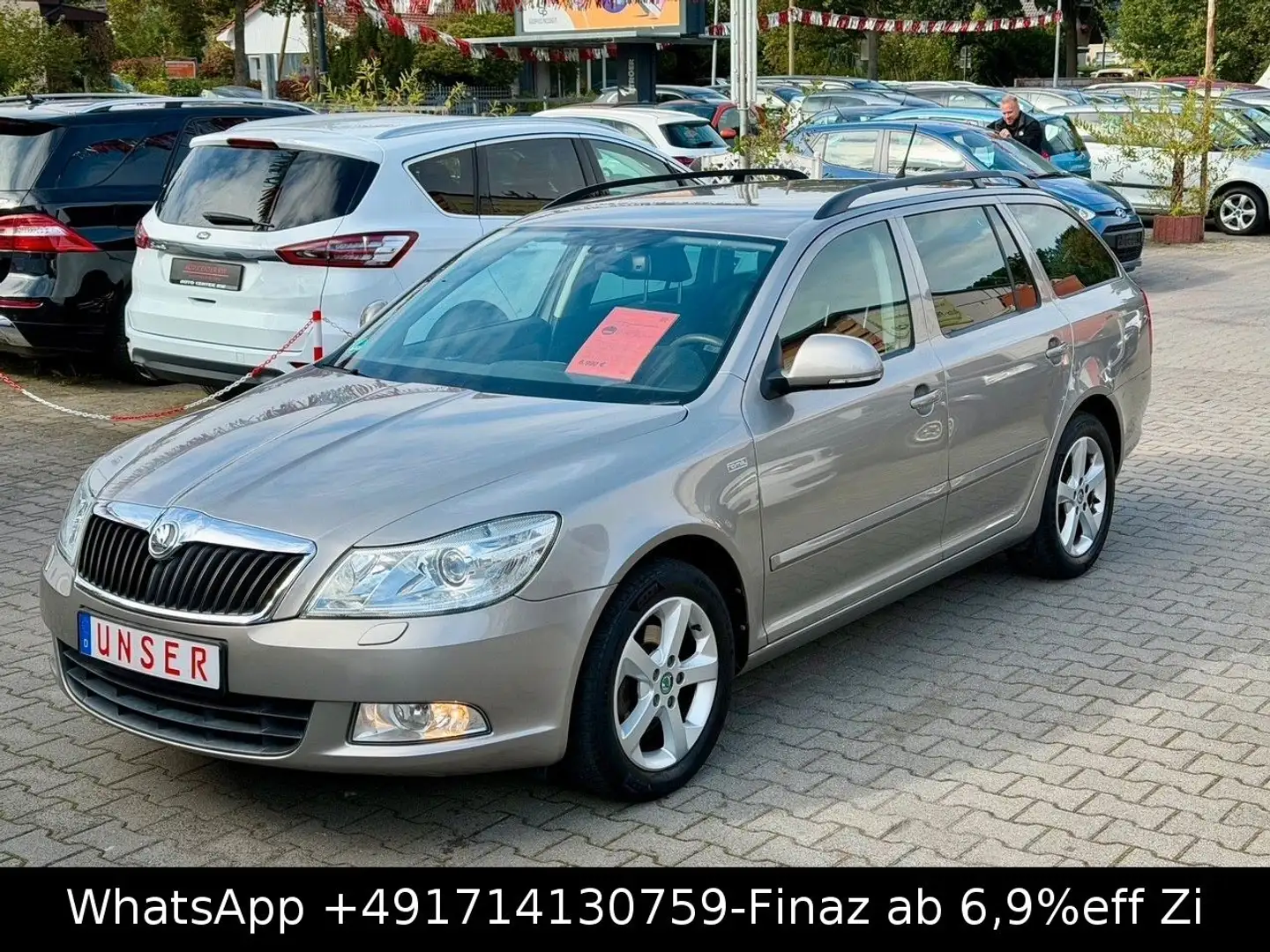 Skoda Octavia Combi Family-KLIMA-SHZG-TEMP-ALU-PDC-CD- Beige - 1