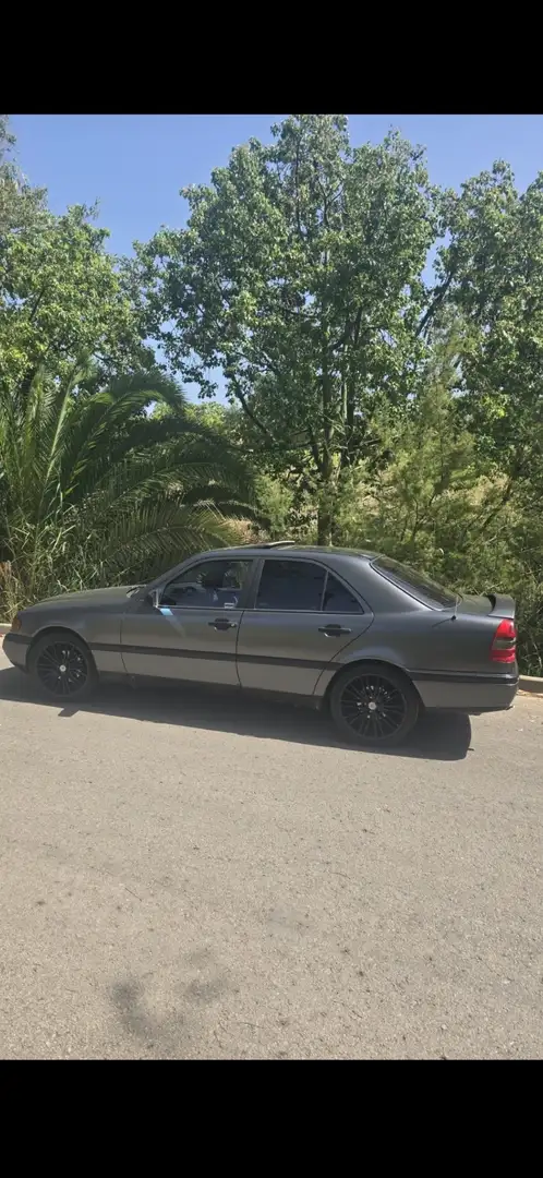 Mercedes-Benz CE 200 c200 - 2