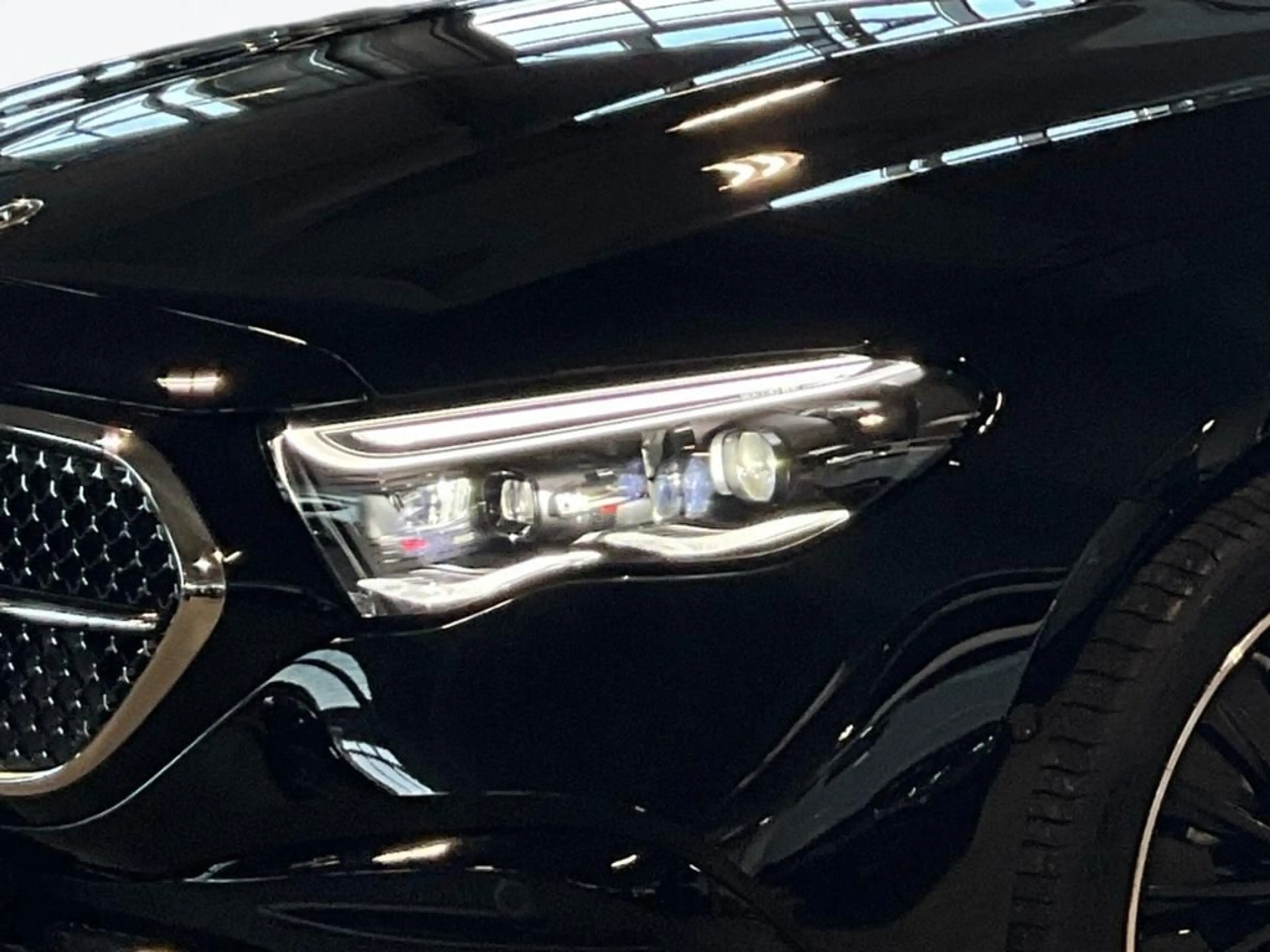 Mercedes-Benz E 300 de AMG 360 ACC AUT Fernlichtass. Kam. LED — photo 2