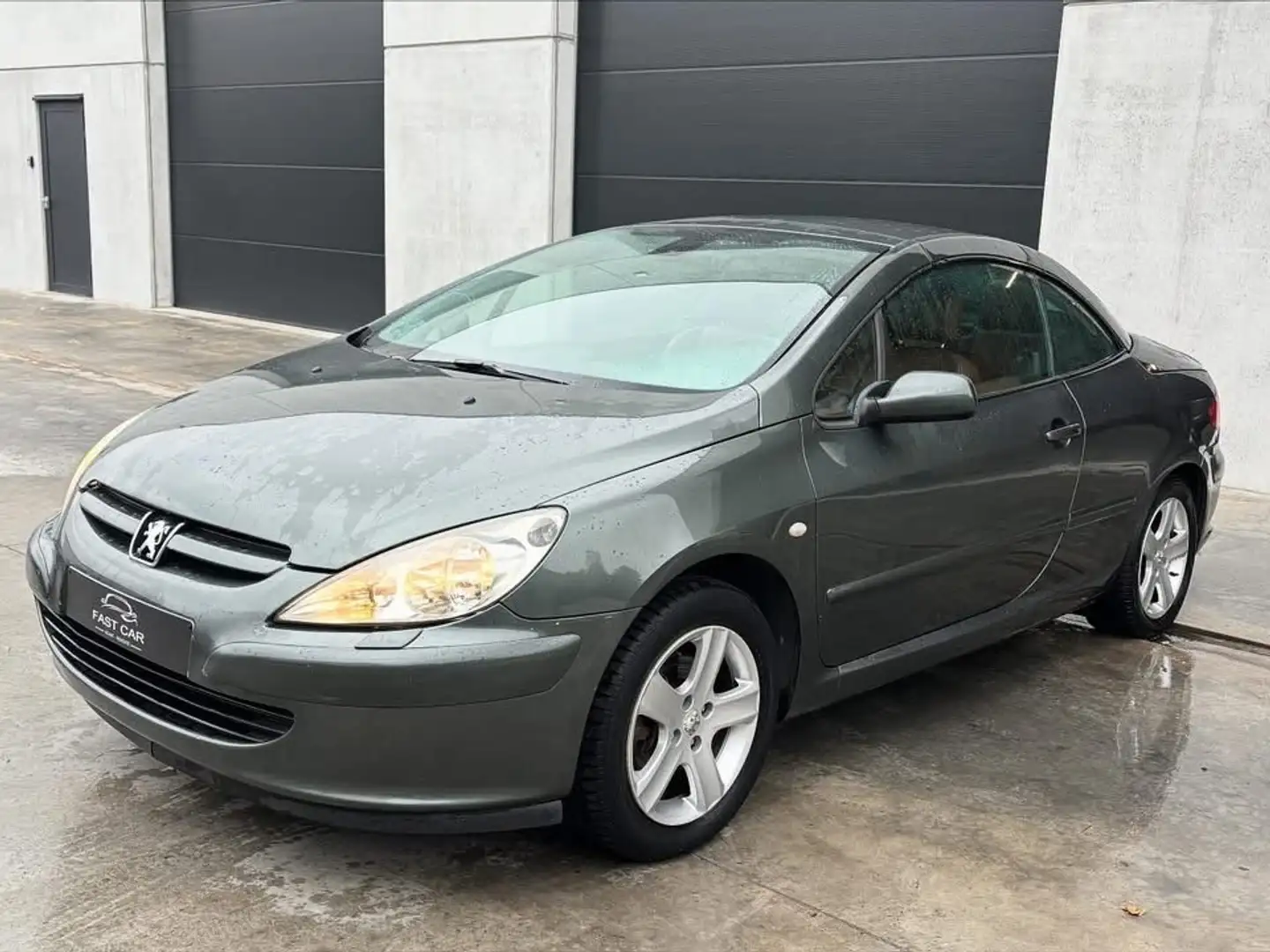 Peugeot 307 307 CC 2.0i 16v Dynamique Plateado - 1