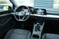 Volkswagen Golf 1.0 TSI 110pk Life | Achteruitrijcamera | Apple Ca Schwarz - thumbnail 35