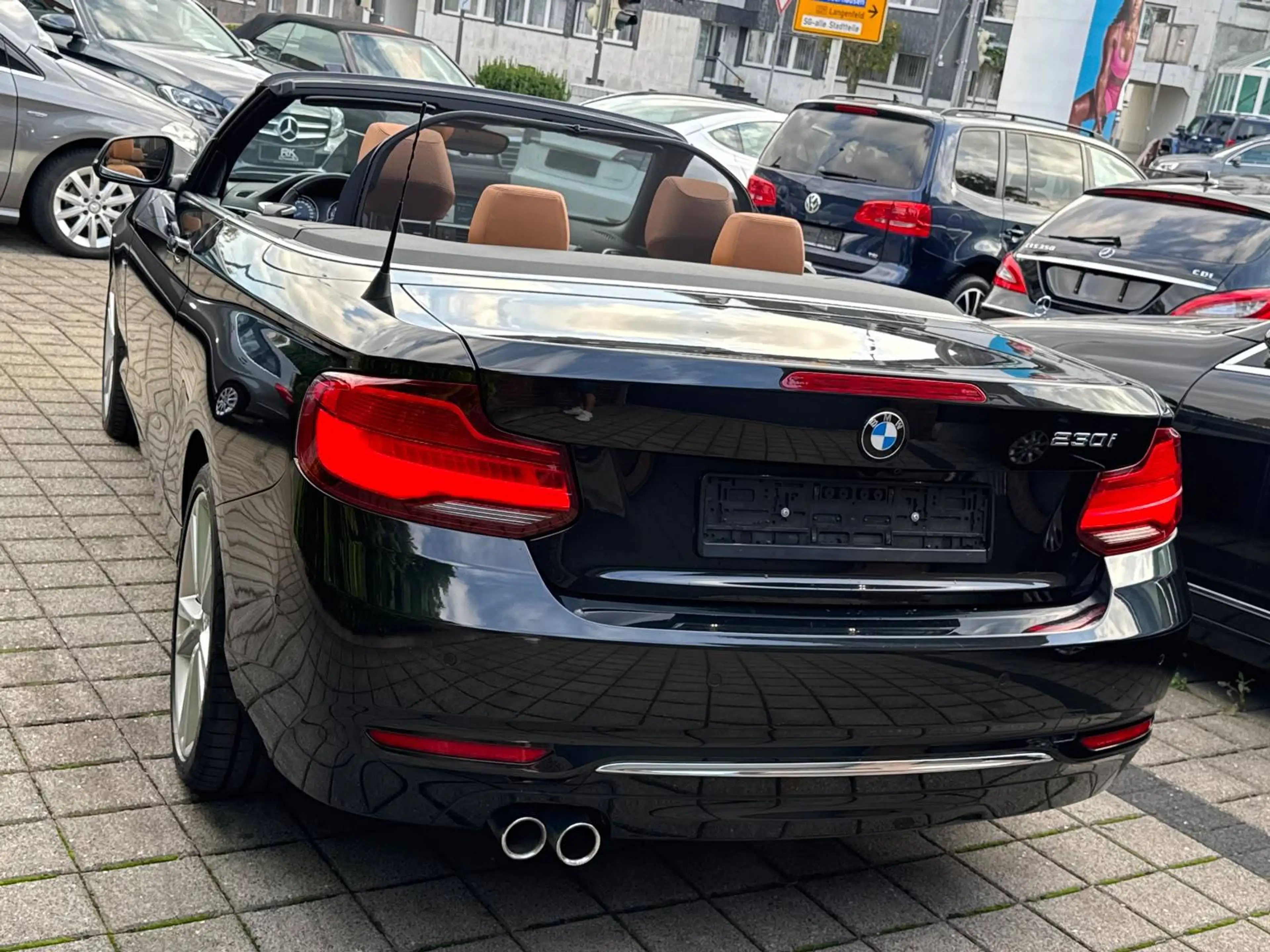 BMW 230 230 i Luxury Line — photo 7