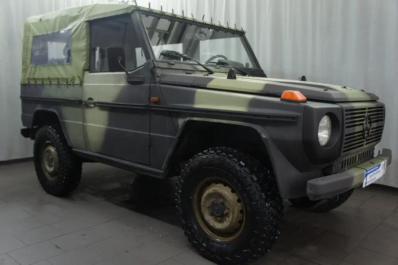 Mercedes-Benz G 240