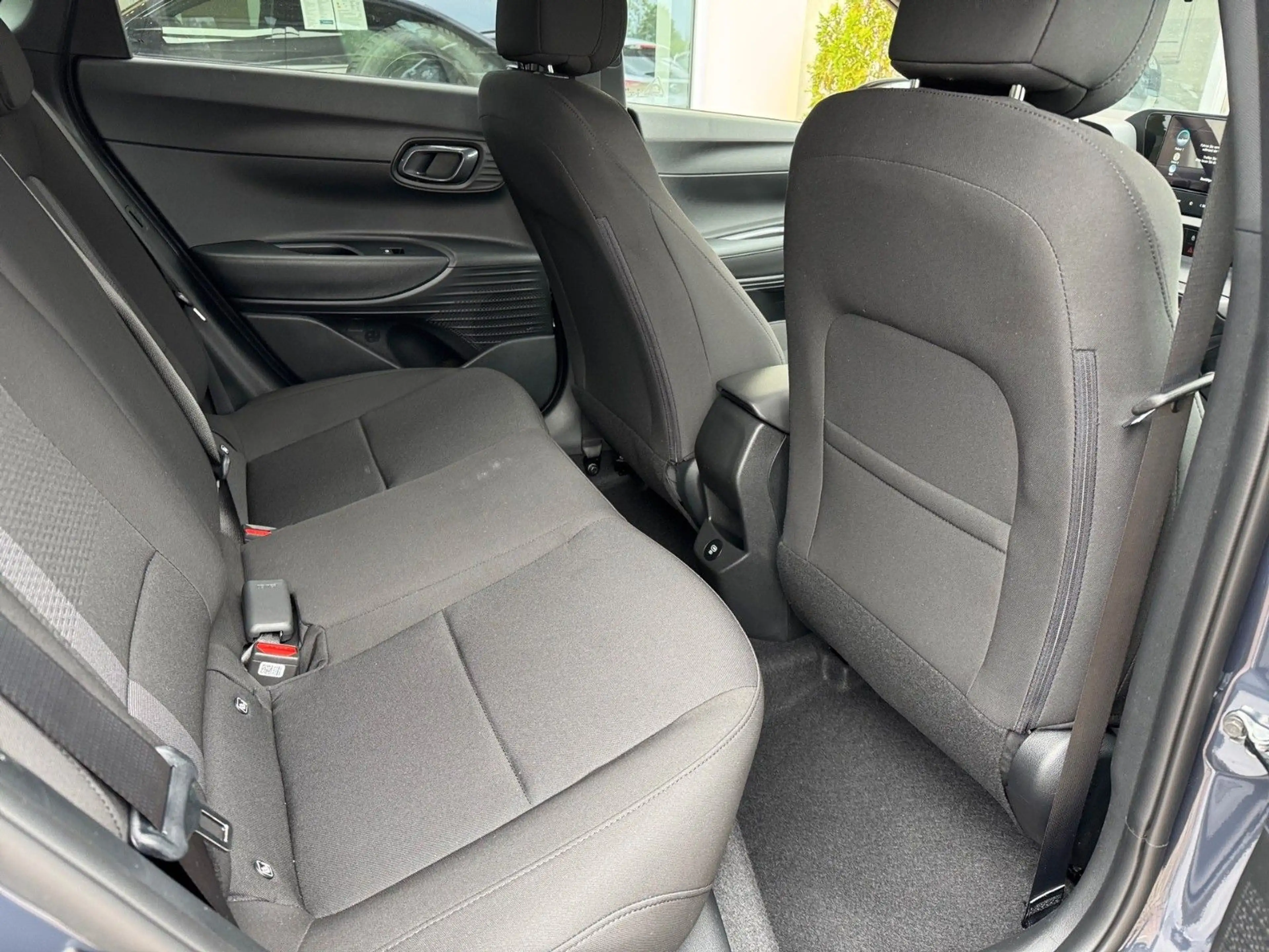 Hyundai i20 DCT Blackline — photo 14
