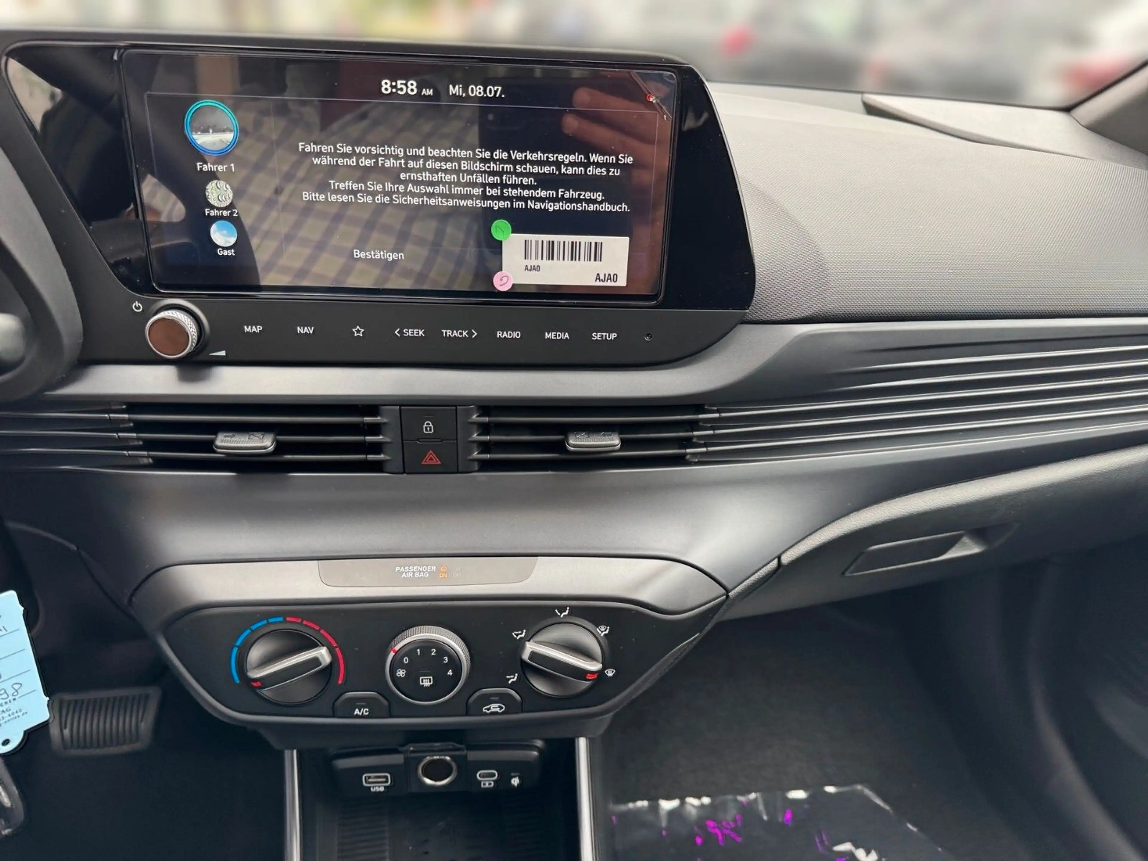 Hyundai i20 DCT Blackline — photo 9
