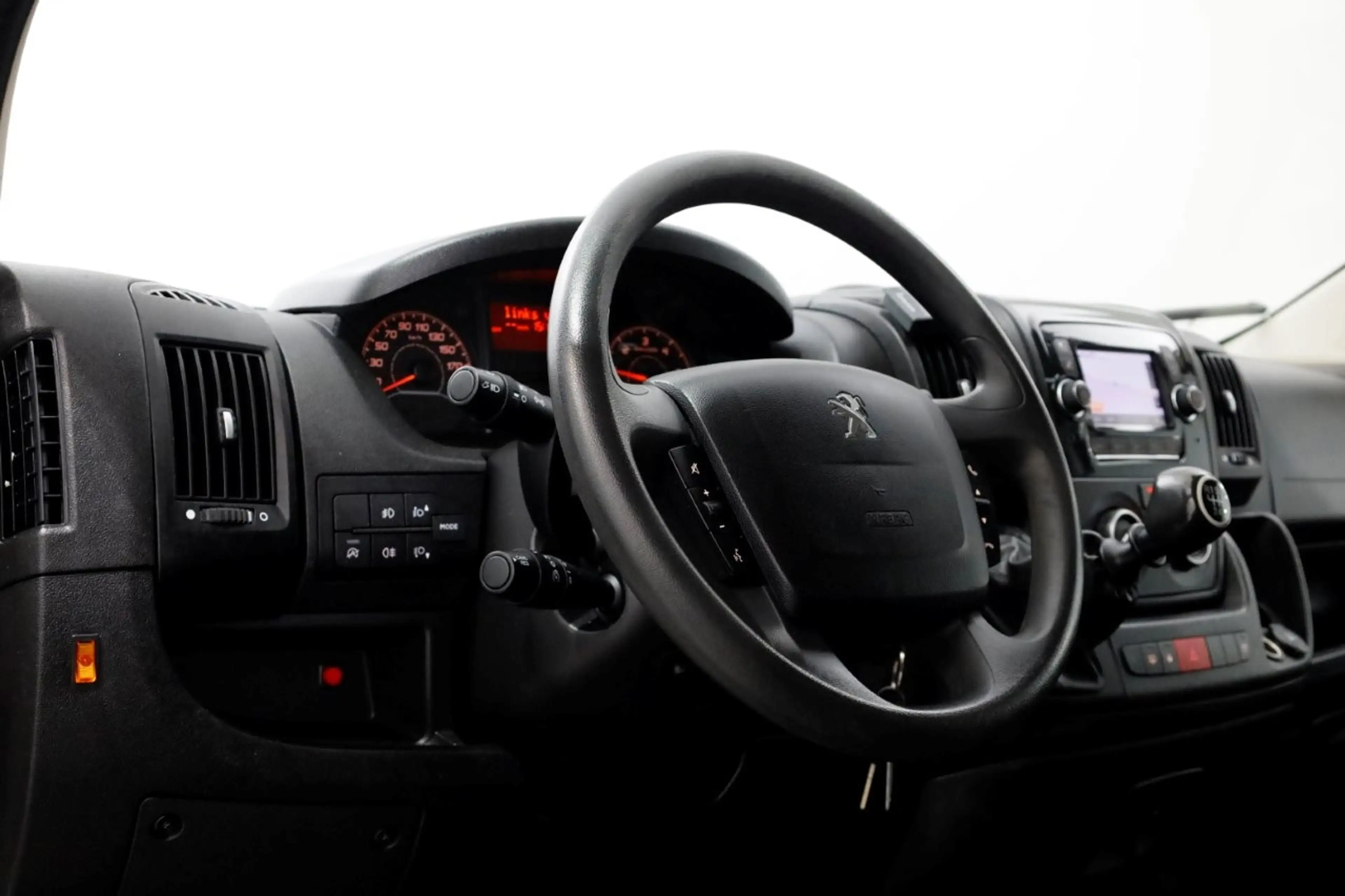 Peugeot Boxer 2.2 BlueHDi 120pk L2H2 Airco/Navi/Inrichting 07-20 — photo 13