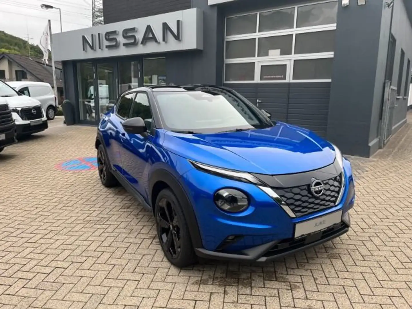 Nissan Juke 1.6 143PS Hybrid Tekna Bose BFS Blau - 2