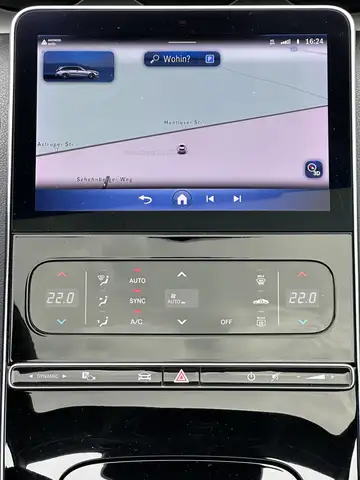 Mercedes-Benz C-Class view 15
